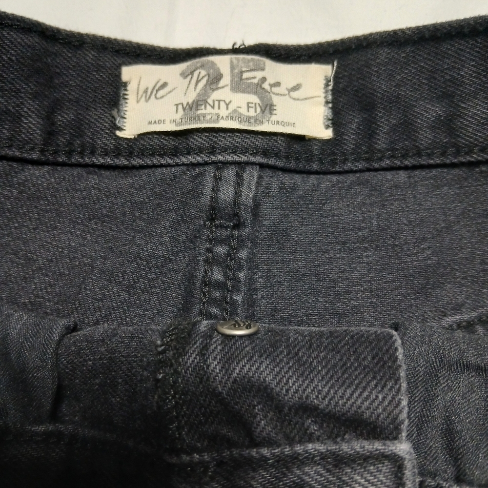 We The Free‎ Black Jean Shorts High-Rise Distressed - Picture 5 of 16